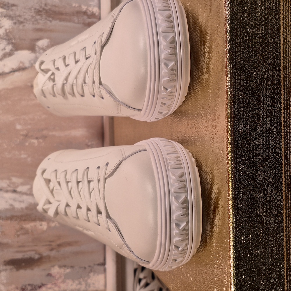 Michael Kors - Grove Embellished Leather Sneaker - Picture 3 of 14